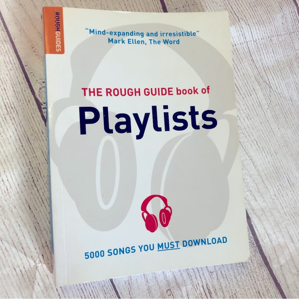 🐬 CLEARANCE ITEM: THE ROUGH GUIDE book of Playlists 500 Songs You Must Download